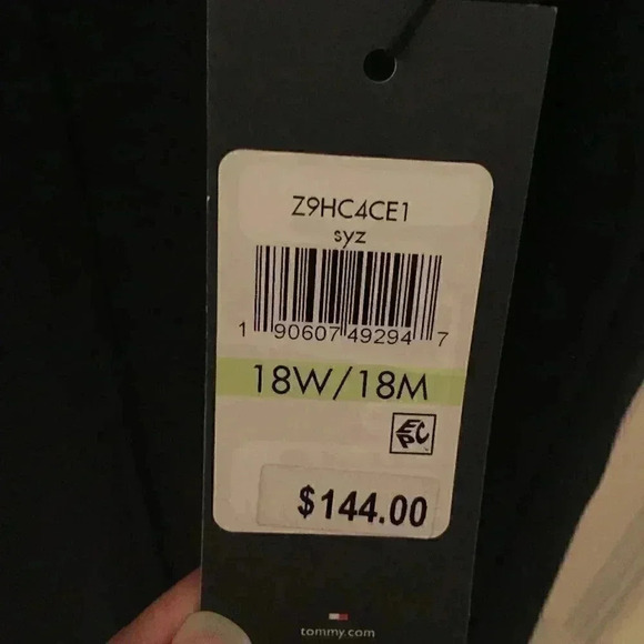 Tommy Hilfiger Navy Fit & Flare Dress sz 18 W - Picture 3 of 3